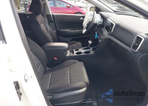 2021 Kia Sportage Lx z USA, uszkodzony, nr VIN KNDPM3AC9M7897166